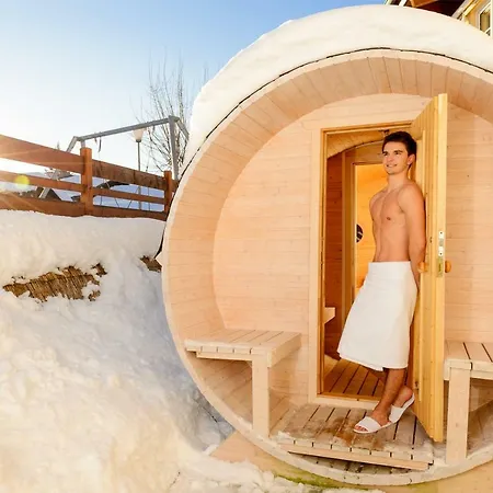 Haus Alpenblick: Alpine Views With 4-star Family And Wellness Access 4* Oberstdorf