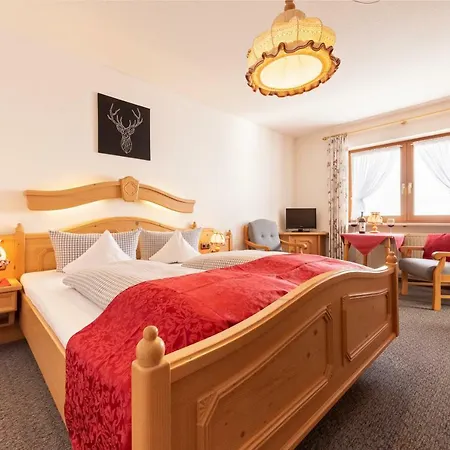 Haus Alpenblick: Alpine Views With 4-star Family And Wellness Access Oberstdorf