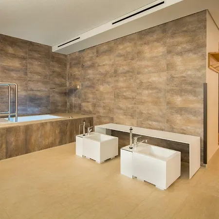 Haus Alpenblick: Alpine Views With 4-star Family And Wellness Access